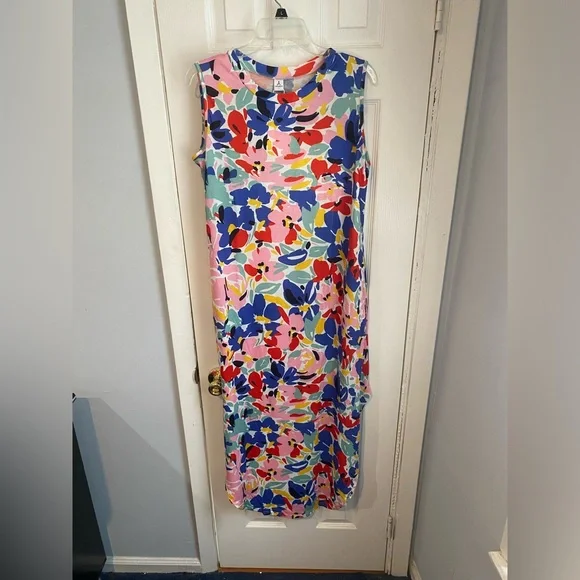 NWT Floral Maxi Dress - Picture 3 of 8